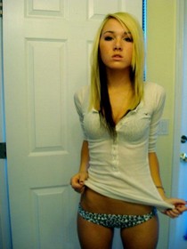 Chanell Heart sucks a